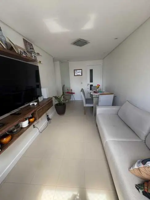 Foto 3 de Apartamento com 2 quartos à venda, 68m2 em Salvador - BA