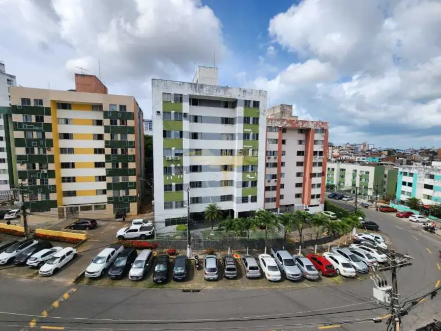 Foto 4 de Apartamento com 3 quartos à venda, 75m2 em Salvador - BA