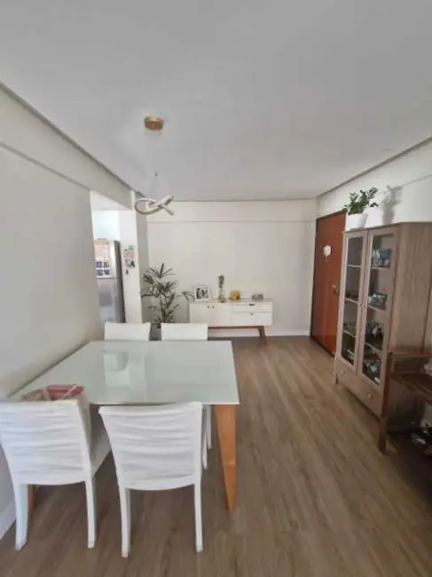 Foto 4 de Apartamento com 2 quartos à venda, 80m2 em Salvador - BA