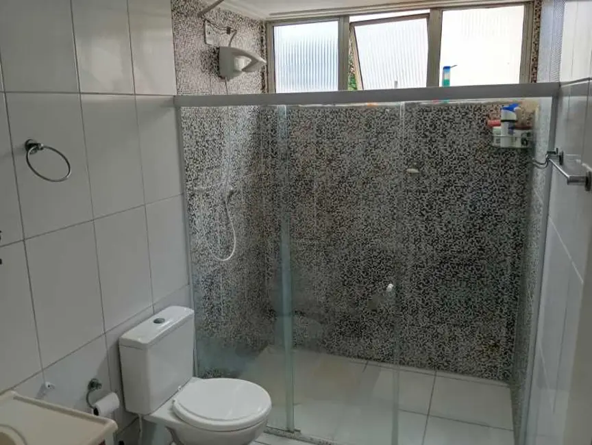 Apartamento com 2 quartos à venda, 90m2 em Salvador - BA - imagem 8 Foto 8 de Apartamento com 2 quartos à venda, 90m2 em Salvador - BA