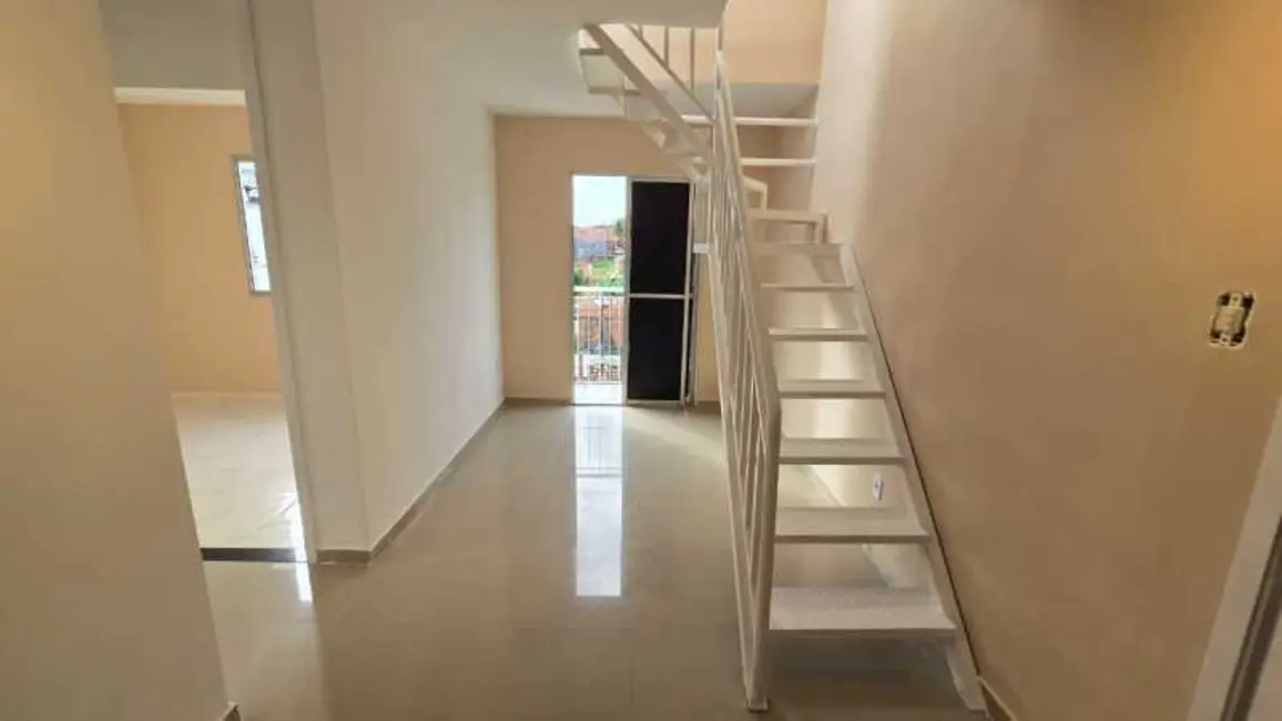 Cobertura com 3 quartos à venda, 93m2 em Lauro De Freitas - BA - imagem 4 Foto 4 de Cobertura com 3 quartos à venda, 93m2 em Lauro De Freitas - BA