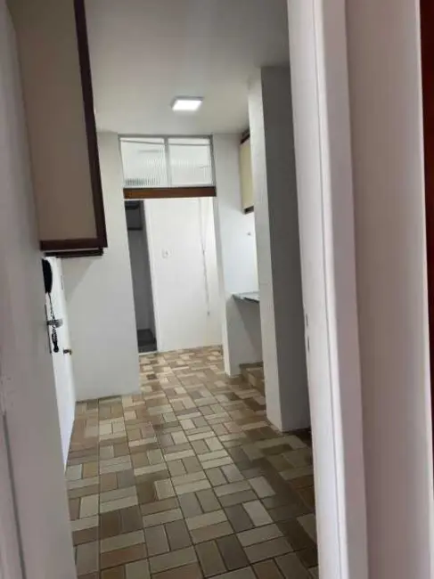 Foto 9 de Apartamento com 3 quartos à venda, 94m2 em Salvador - BA