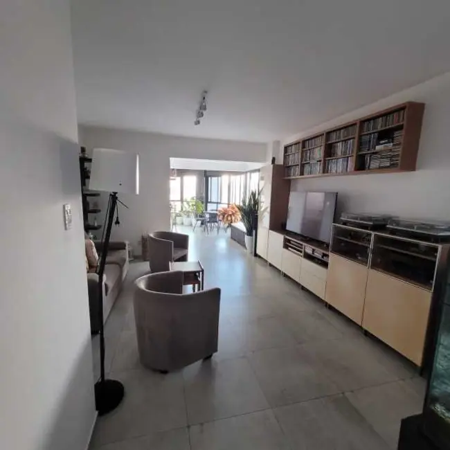 Apartamento com 3 quartos à venda, 178m2 em Salvador - BA - imagem 1 Foto 1 de Apartamento com 3 quartos à venda, 178m2 em Salvador - BA