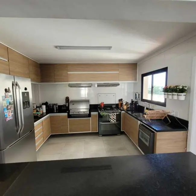 Apartamento com 3 quartos à venda, 178m2 em Salvador - BA - imagem 9 Foto 9 de Apartamento com 3 quartos à venda, 178m2 em Salvador - BA