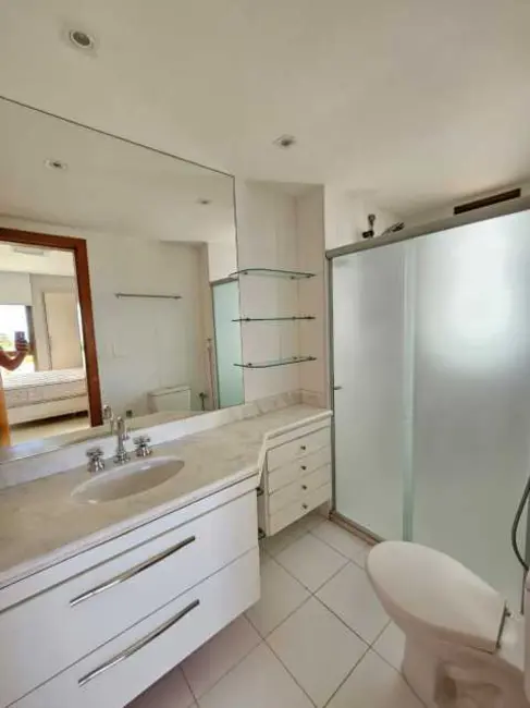 Foto 9 de Apartamento com 4 quartos à venda e para alugar, 195m2 em Salvador - BA