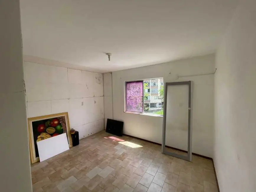 Apartamento com 2 quartos à venda, 70m2 em Salvador - BA - imagem 4 Foto 4 de Apartamento com 2 quartos à venda, 70m2 em Salvador - BA