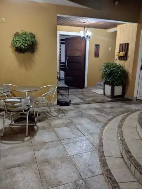 Casa de Condomínio com 4 quartos à venda, 204m2 em Salvador - BA - imagem 4 Foto 4 de Casa de Condomínio com 4 quartos à venda, 204m2 em Salvador - BA