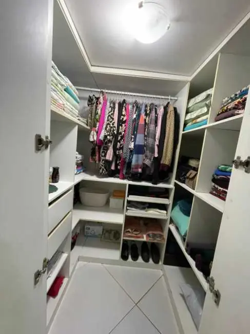 Casa de Condomínio com 4 quartos à venda, 204m2 em Salvador - BA - imagem 9 Foto 9 de Casa de Condomínio com 4 quartos à venda, 204m2 em Salvador - BA