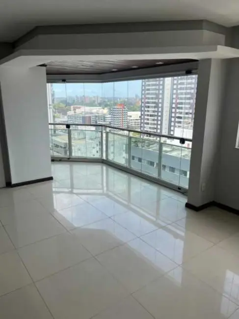 Foto 1 de Apartamento com 4 quartos à venda, 140m2 em Salvador - BA