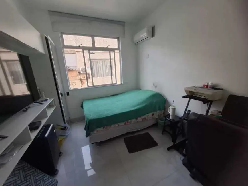 Foto 7 de Apartamento com 3 quartos à venda, 95m2 em Salvador - BA