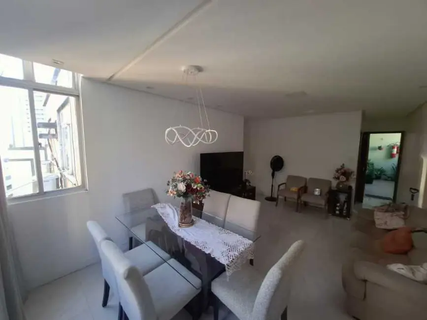 Foto 2 de Apartamento com 3 quartos à venda, 95m2 em Salvador - BA