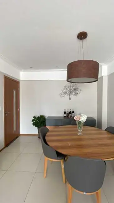 Foto 4 de Apartamento com 3 quartos à venda, 109m2 em Salvador - BA