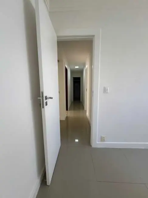 Foto 9 de Apartamento com 3 quartos à venda, 123m2 em Salvador - BA