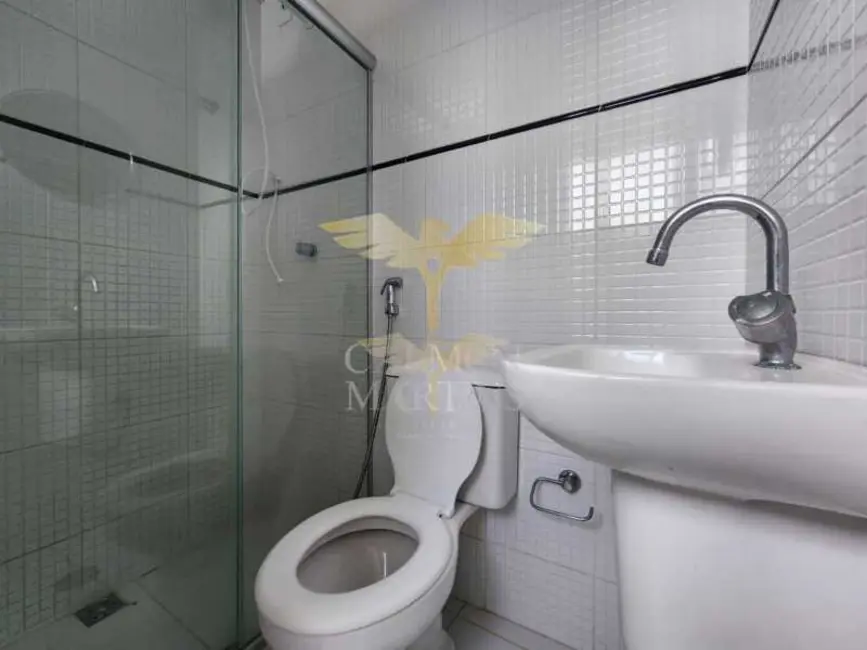 Foto 8 de Apartamento com 2 quartos à venda, 65m2 em Salvador - BA