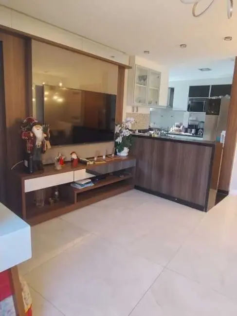 Foto 4 de Apartamento com 2 quartos à venda, 73m2 em Salvador - BA