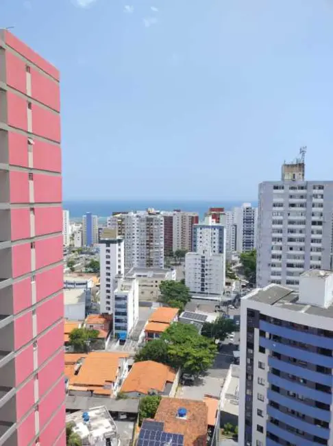 Foto 4 de Apartamento com 2 quartos à venda, 70m2 em Salvador - BA
