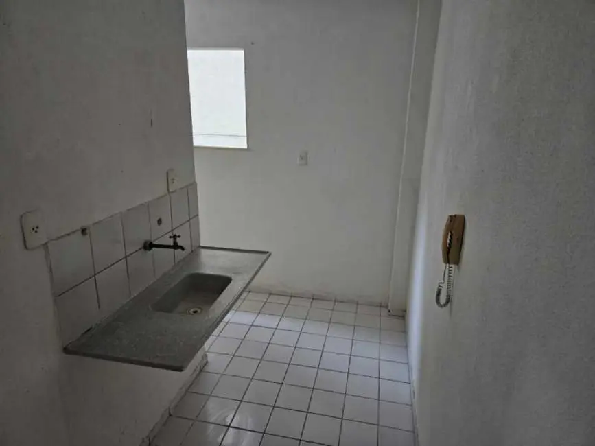 Foto 3 de Apartamento com 2 quartos à venda, 40m2 em Salvador - BA