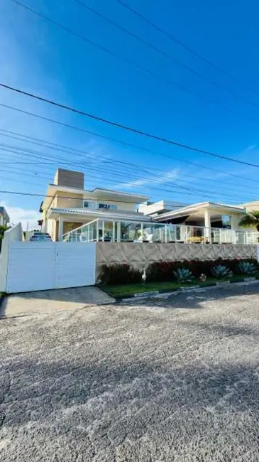 Foto 3 de Casa de Condomínio com 5 quartos à venda, 252m2 em Camacari - BA