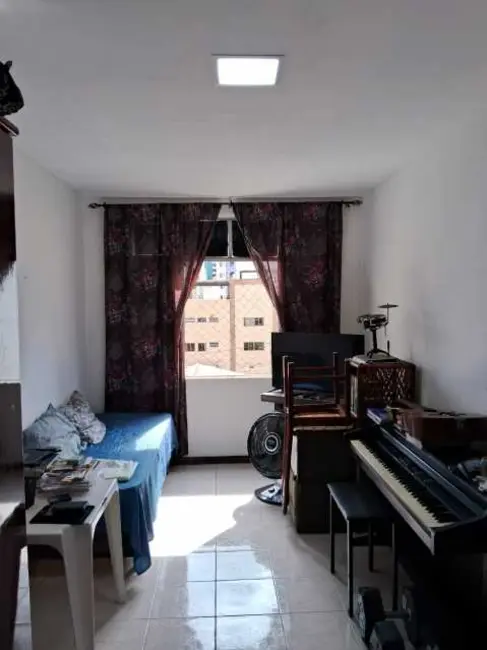 Foto 3 de Apartamento com 2 quartos à venda, 74m2 em Salvador - BA