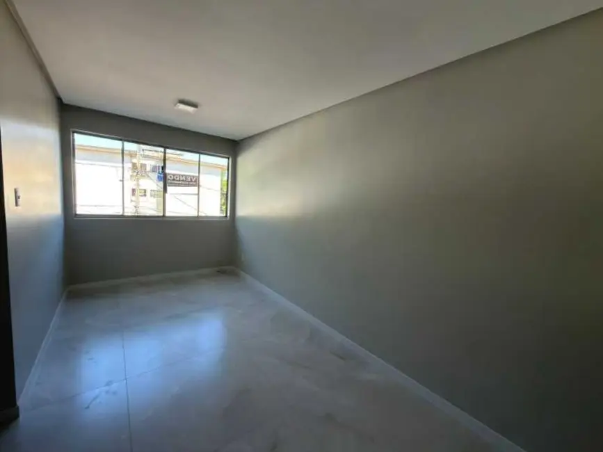 Foto 2 de Apartamento com 3 quartos à venda, 60m2 em Salvador - BA