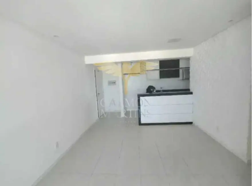 Foto 2 de Apartamento com 3 quartos à venda, 75m2 em Salvador - BA