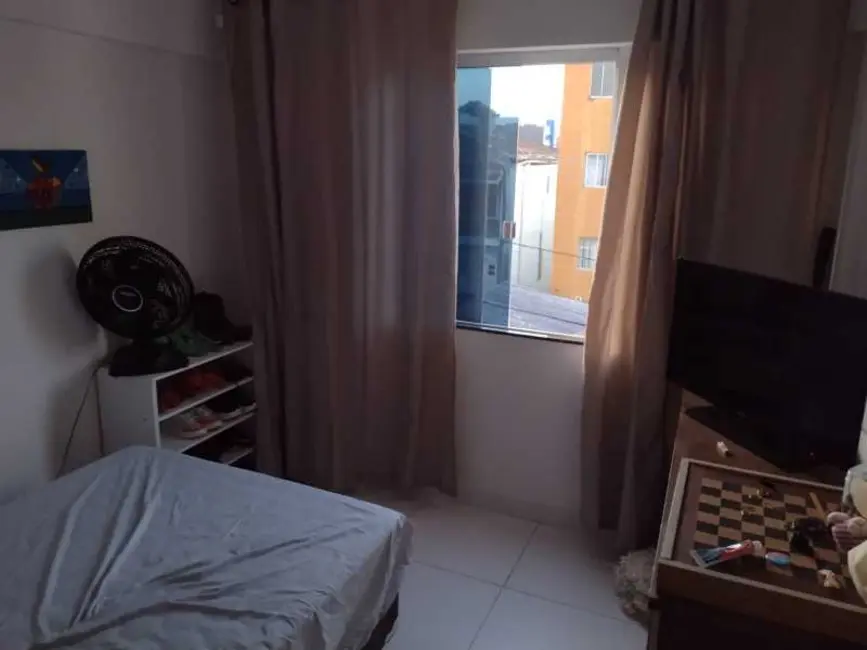 Foto 2 de Apartamento com 2 quartos à venda, 70m2 em Salvador - BA