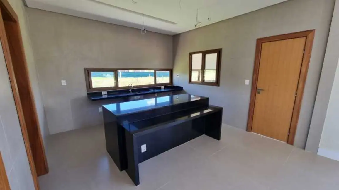 Foto 9 de Casa de Condomínio com 4 quartos à venda, 370m2 em Mata De Sao Joao - BA