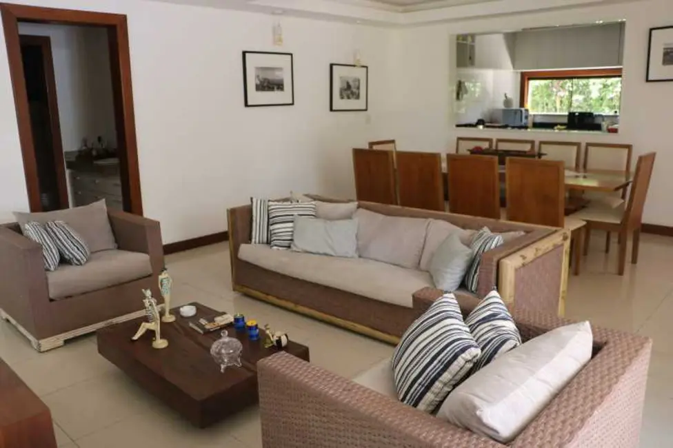 Foto 5 de Casa de Condomínio com 5 quartos à venda, 280m2 em Camacari - BA