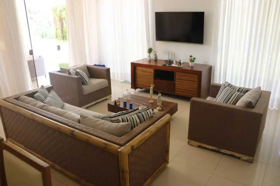 Foto 4 de Casa de Condomínio com 5 quartos à venda, 280m2 em Camacari - BA