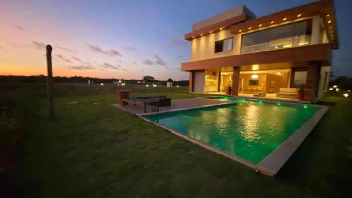 Foto 1 de Casa de Condomínio com 5 quartos à venda, 300m2 em Mata De Sao Joao - BA