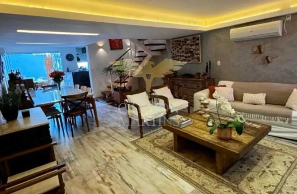 Foto 1 de Casa com 4 quartos à venda, 180m2 em Mata De Sao Joao - BA