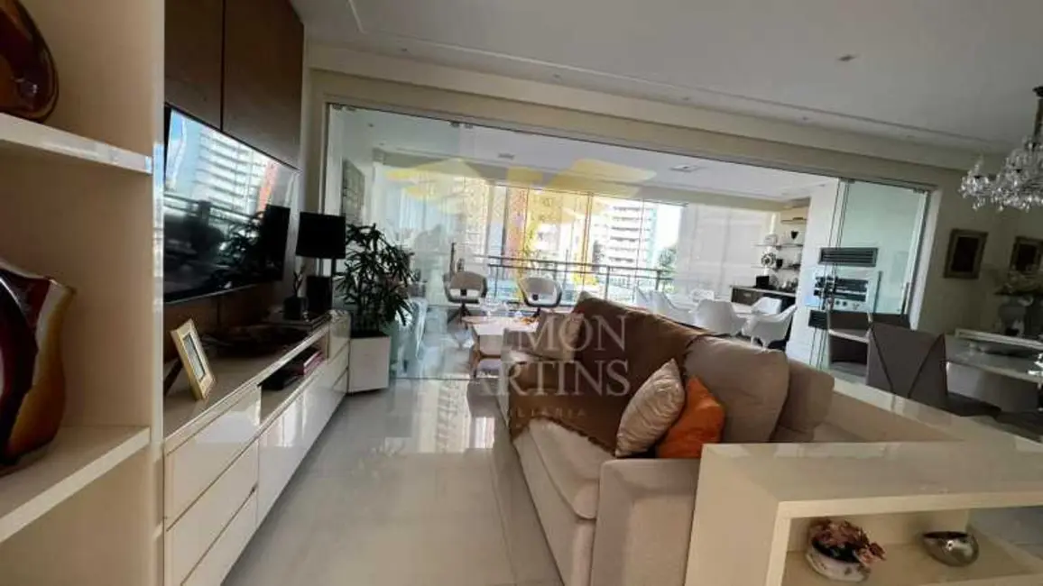 Foto 4 de Apartamento com 3 quartos à venda, 150m2 em Salvador - BA