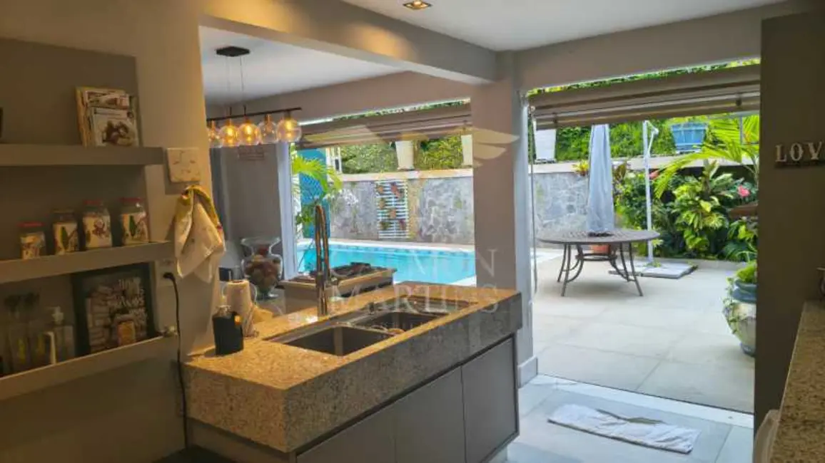 Foto 4 de Casa com 3 quartos à venda, 500m2 em Salvador - BA
