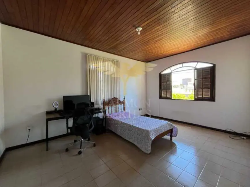 Casa de Condomínio com 4 quartos à venda, 310m2 em Lauro De Freitas - BA - imagem 2 Foto 2 de Casa de Condomínio com 4 quartos à venda, 310m2 em Lauro De Freitas - BA