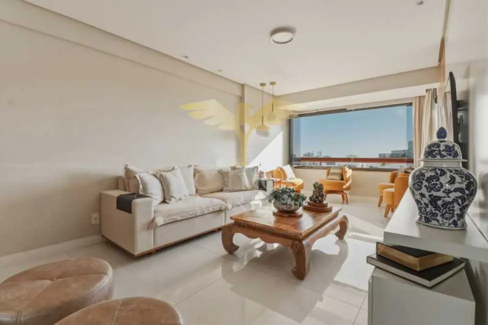 Apartamento com 3 quartos à venda, 133m2 em Salvador - BA - imagem 5 Foto 5 de Apartamento com 3 quartos à venda, 133m2 em Salvador - BA