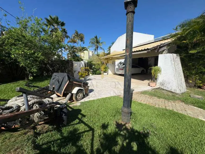 Casa com 3 quartos à venda, 450m2 em Salvador - BA - imagem 4 Foto 4 de Casa com 3 quartos à venda, 450m2 em Salvador - BA