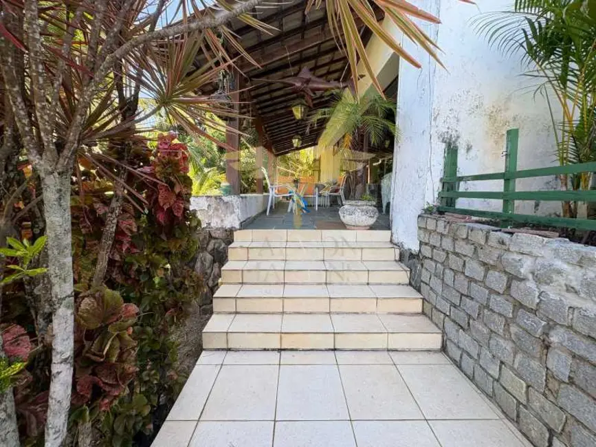 Casa com 3 quartos à venda, 450m2 em Salvador - BA - imagem 6 Foto 6 de Casa com 3 quartos à venda, 450m2 em Salvador - BA