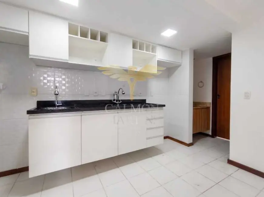 Apartamento com 2 quartos à venda, 55m2 em Salvador - BA - imagem 4 Foto 4 de Apartamento com 2 quartos à venda, 55m2 em Salvador - BA