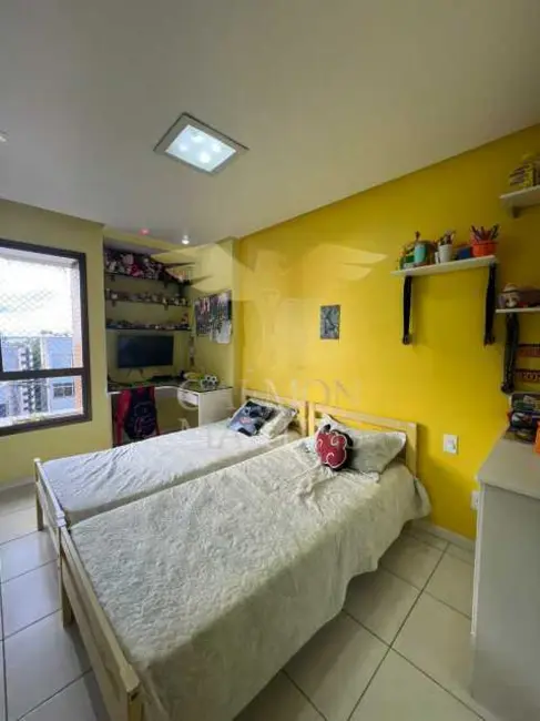 Foto 9 de Apartamento com 3 quartos à venda, 145m2 em Salvador - BA