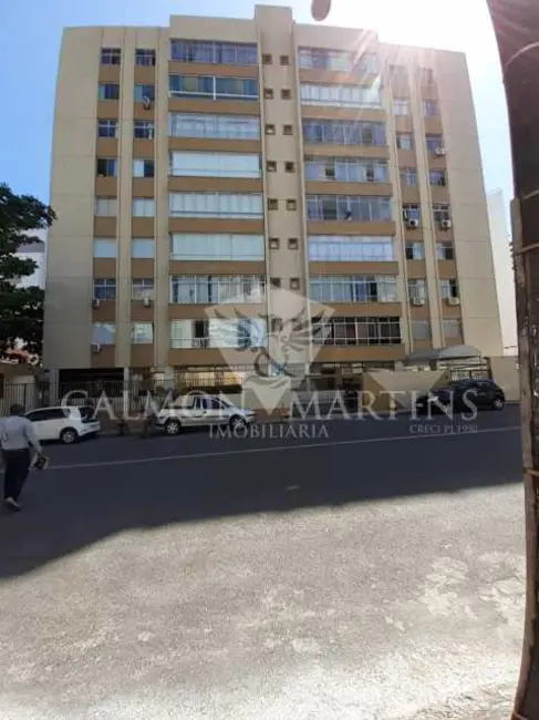 Foto 2 de Apartamento com 4 quartos à venda, 165m2 em Salvador - BA