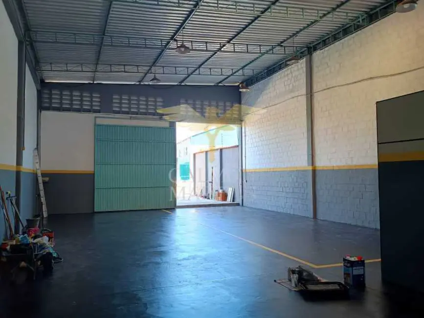 Armazém / Galpão à venda e para alugar, 260m2 em Camacari - BA - imagem 4 Foto 4 de Armazém / Galpão à venda e para alugar, 260m2 em Camacari - BA