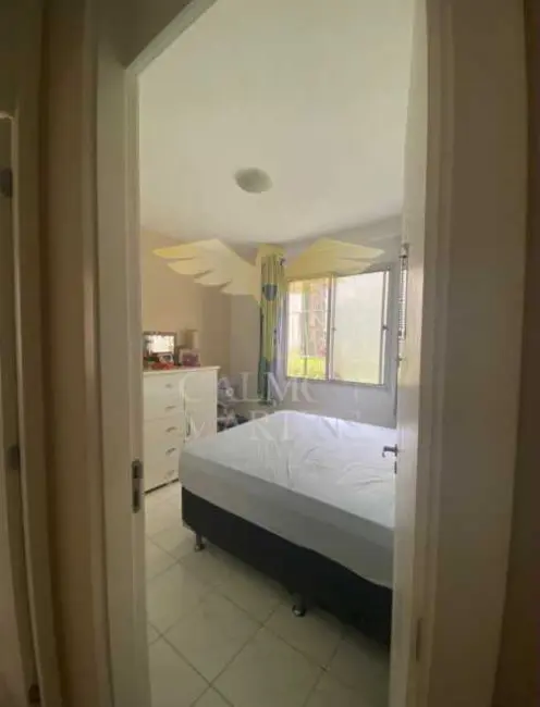 Apartamento com 3 quartos à venda, 50m2 em Lauro De Freitas - BA - imagem 8 Foto 8 de Apartamento com 3 quartos à venda, 50m2 em Lauro De Freitas - BA