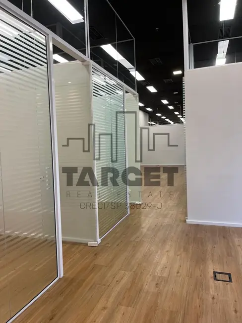 Loja para alugar, 350m2 em Itaim Bibi, São Paulo - SP - imagem 9 Foto 9 de Loja para alugar, 350m2 em Itaim Bibi, São Paulo - SP