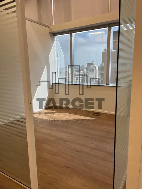 Loja para alugar, 350m2 em Itaim Bibi, São Paulo - SP - imagem 4 Foto 4 de Loja para alugar, 350m2 em Itaim Bibi, São Paulo - SP