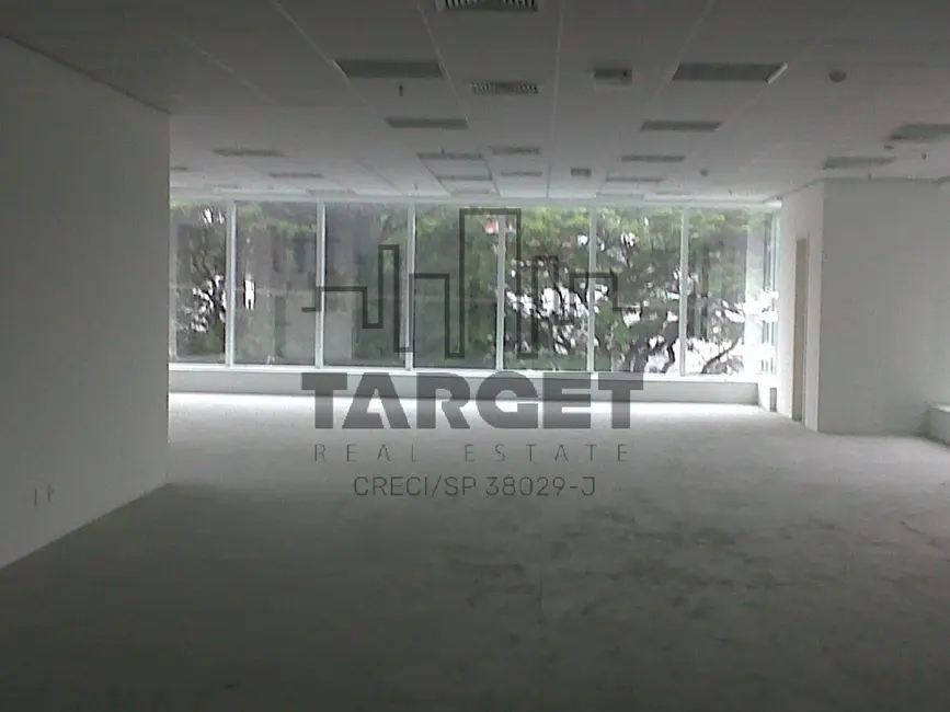 Foto 3 de Loja para alugar, 530m2 em Vila Olímpia, São Paulo - SP