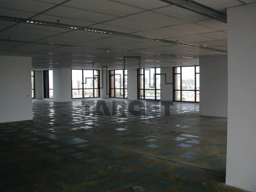 Loja à venda e para alugar, 1070m2 em Vila Cordeiro, São Paulo - SP - imagem 5 Foto 5 de Loja à venda e para alugar, 1070m2 em Vila Cordeiro, São Paulo - SP