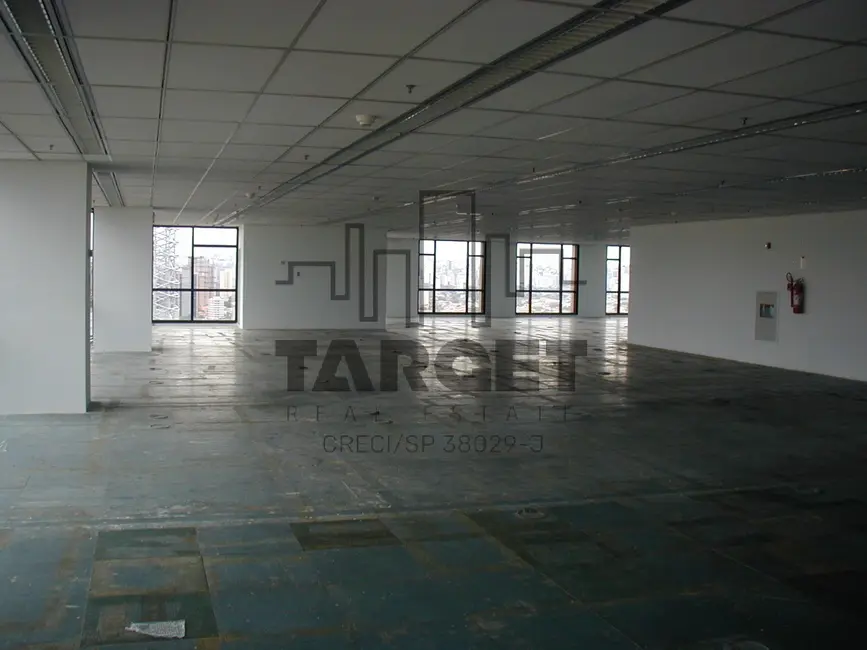 Loja à venda e para alugar, 1070m2 em Vila Cordeiro, São Paulo - SP - imagem 3 Foto 3 de Loja à venda e para alugar, 1070m2 em Vila Cordeiro, São Paulo - SP