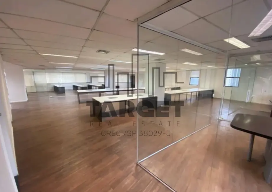 Loja à venda e para alugar, 385m2 em Vila Olímpia, São Paulo - SP - imagem 3 Foto 3 de Loja à venda e para alugar, 385m2 em Vila Olímpia, São Paulo - SP