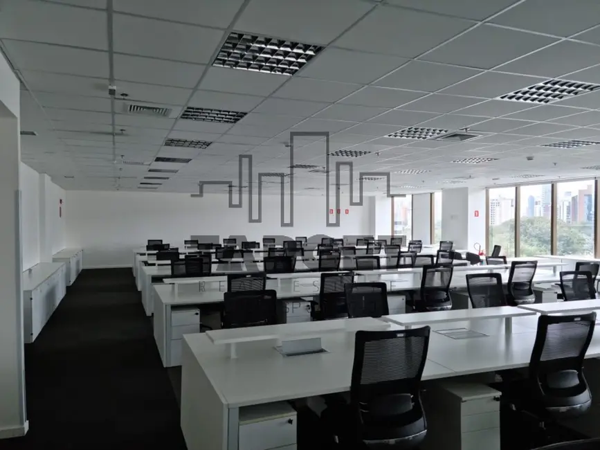 Foto 1 de Loja para alugar, 1400m2 em Jardim Promissão, São Paulo - SP