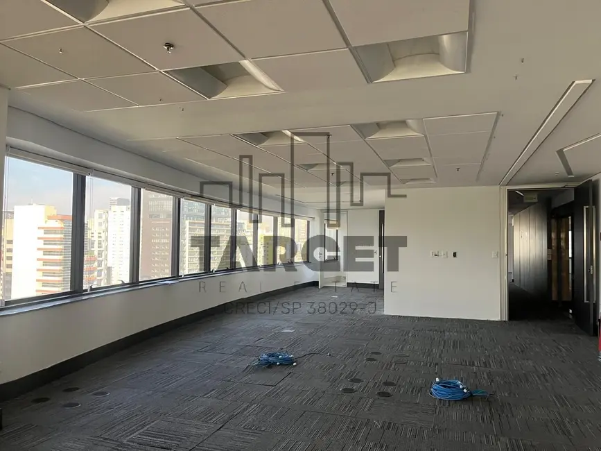 Loja para alugar, 290m2 em Itaim Bibi, São Paulo - SP - imagem 2 Foto 2 de Loja para alugar, 290m2 em Itaim Bibi, São Paulo - SP